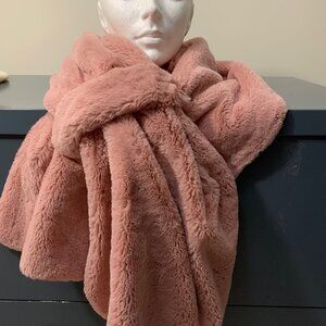 Gabby Isabella Pink Micro Mink Shawl – Pretty, Plush & Perfect!
